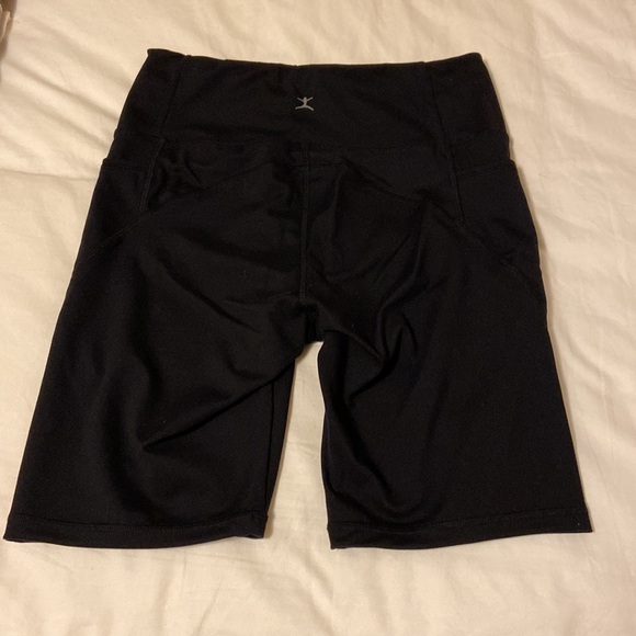 NWOT Danskin Bike Shorts - Picture 2 of 4